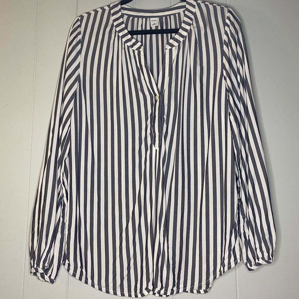 Old Navy striped blouse